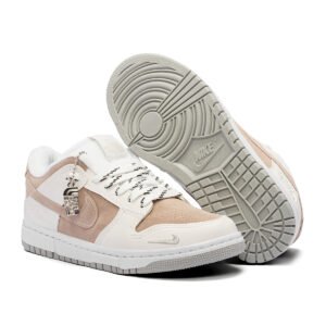 Nike SB Dunk Low X The North Face